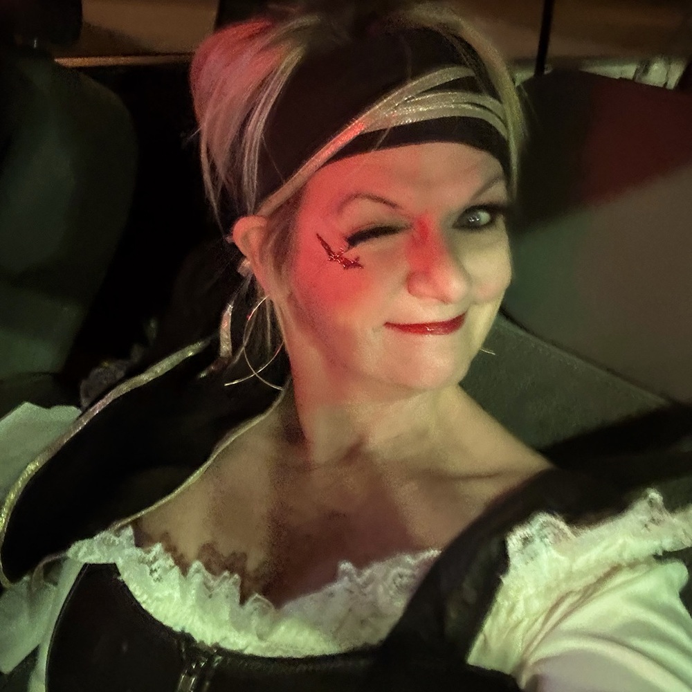 Meet your Posher, Wendy